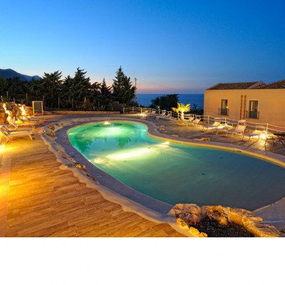 pool at baglio di scopello