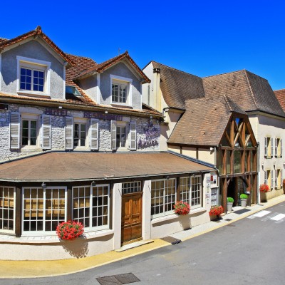 Facade of La Vieille Auberge in Souillac