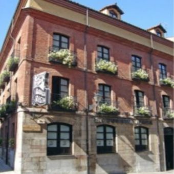 Posada Regia, Leon