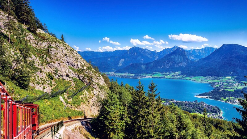 Salzkammergut Lakes Walk