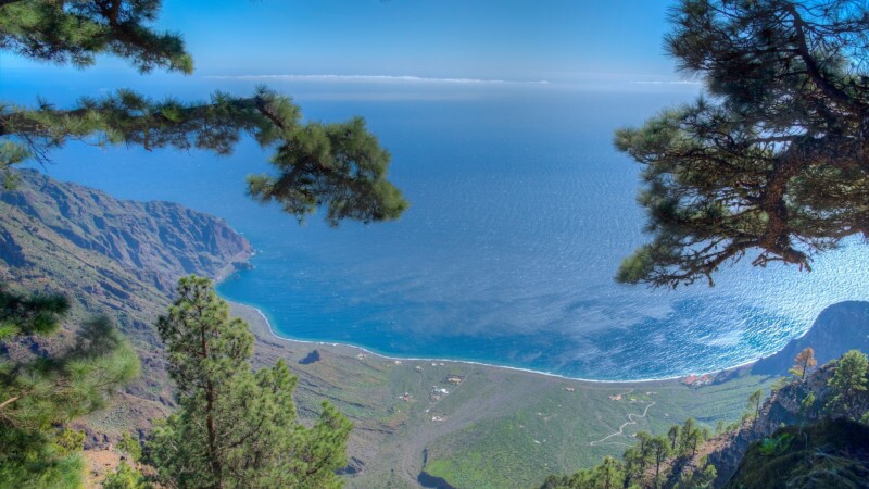 Walking in El Hierro